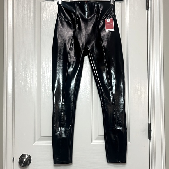 NWT SPANX FAUX PATENT LEATHER  LEGGINGS!  Small petite best seller online - Picture 9 of 12